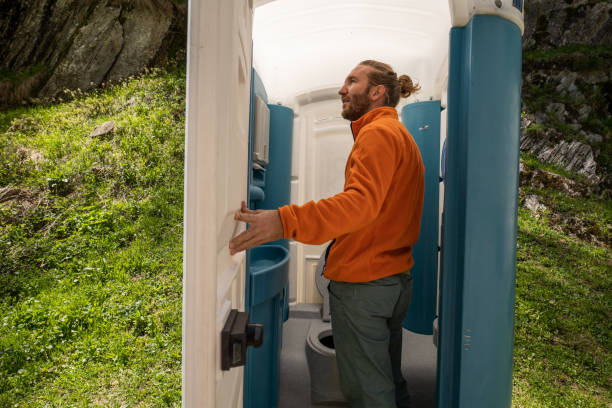 Best Portable toilet rental cost  in Santa Clara, NM